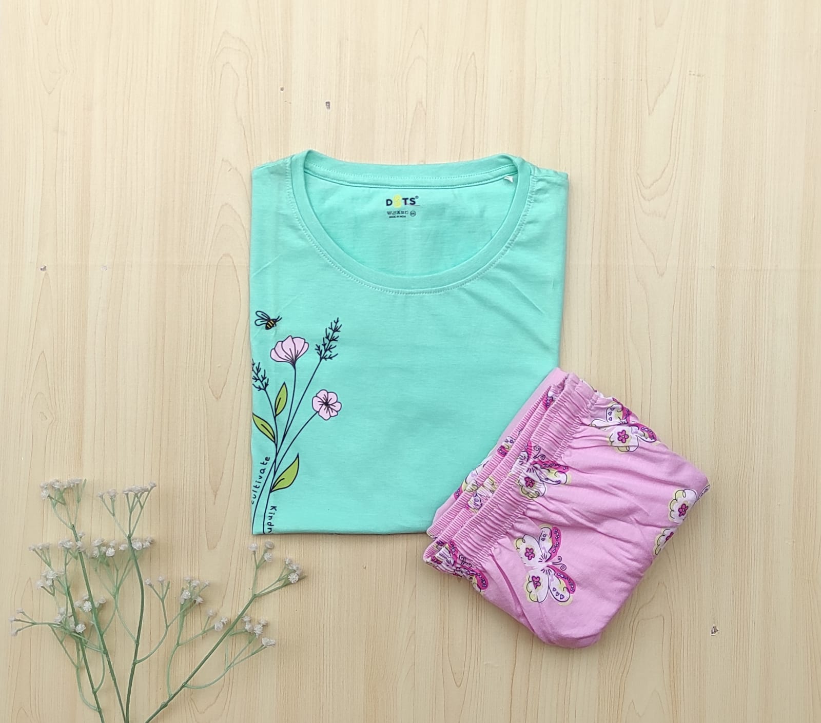 WhatsApp Image 2025-11-09 at 2.00.47 PM (1)